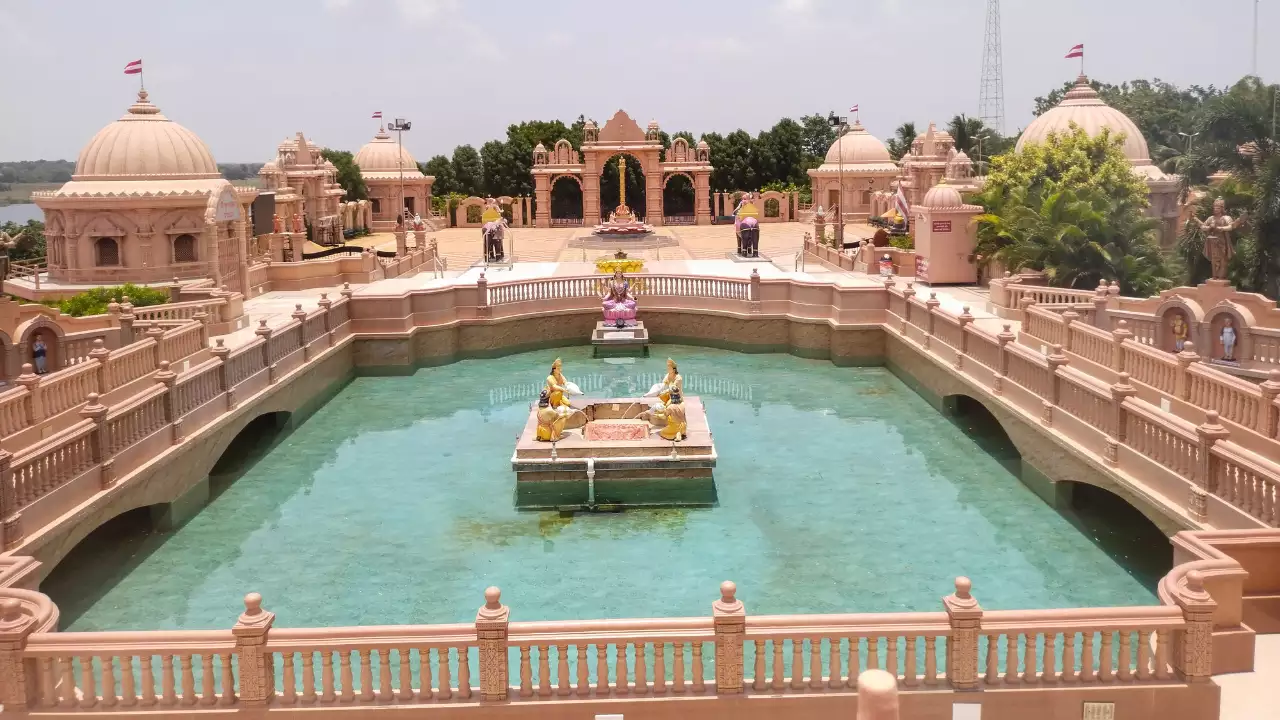 Prayagraj, Varanasi, and Ayodhya in Magh Mela