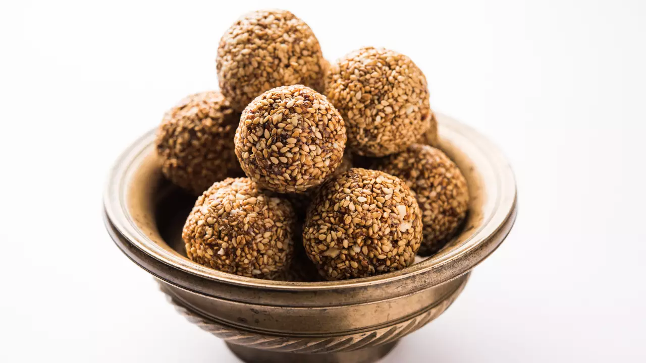 Tila Daan at Magh Mela