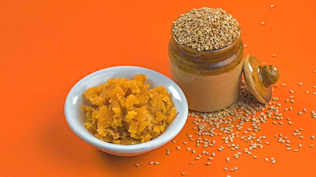 Tila Daan at Magh Mela